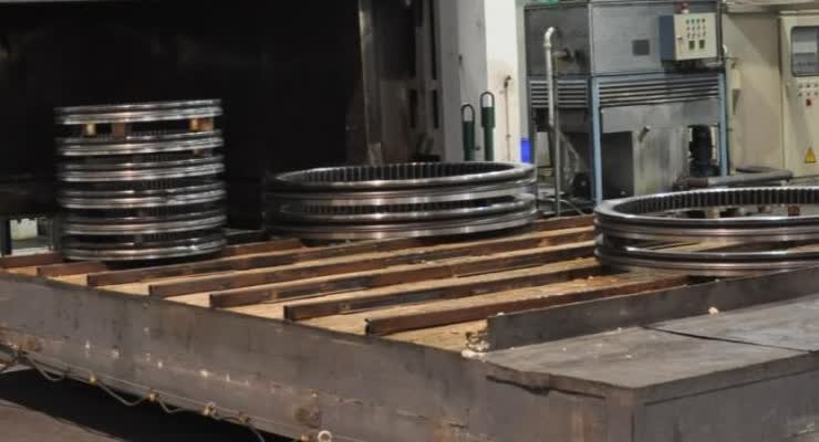Three-Row Roller Slewing Bearings TR-R